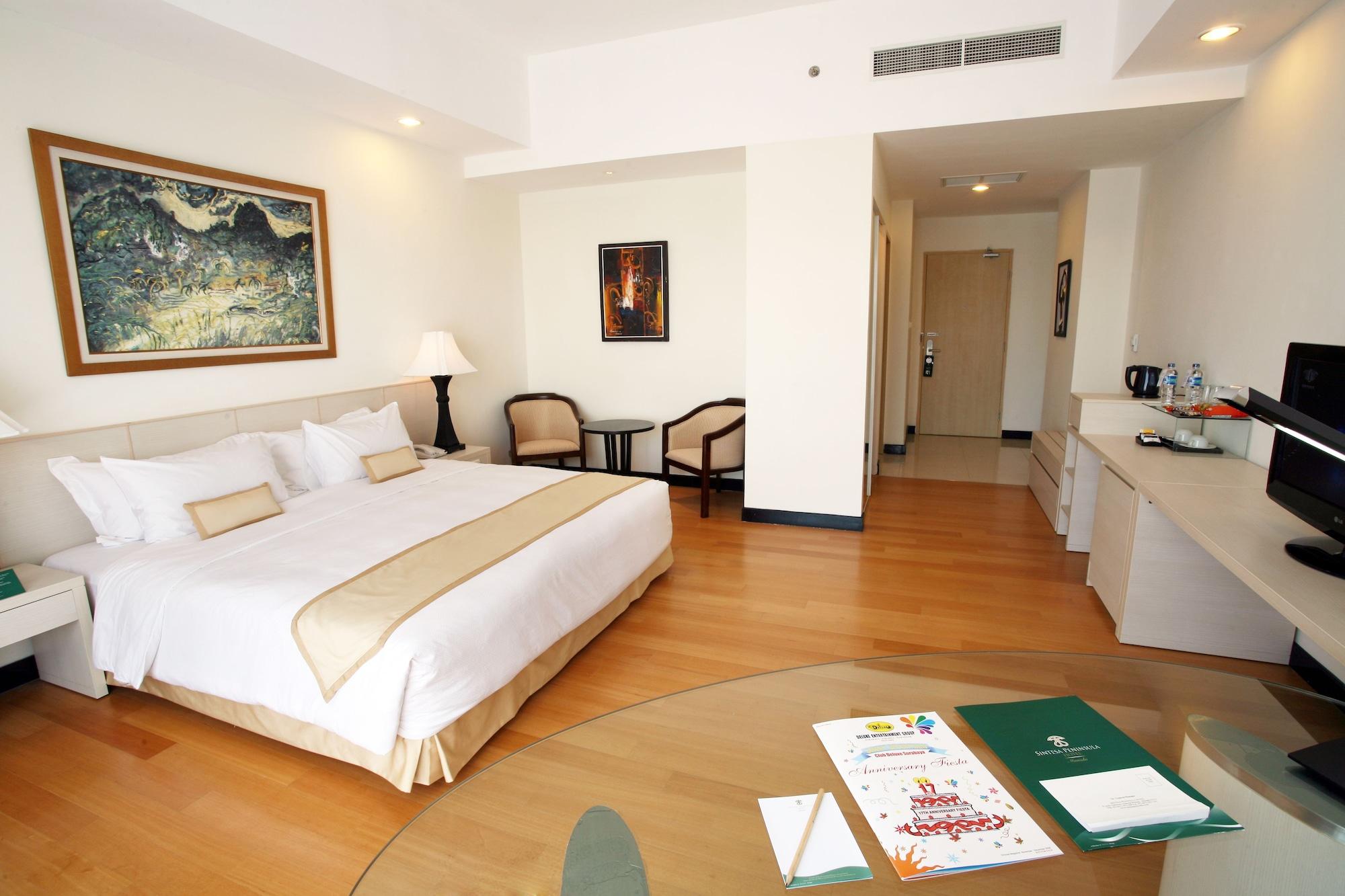 Sintesa Peninsula Hotel Manado Exterior foto